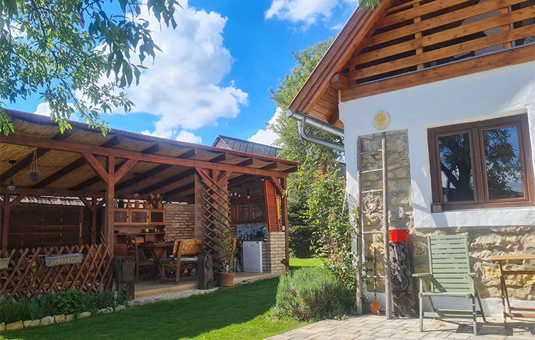 TELJES HÁZ apartman 00